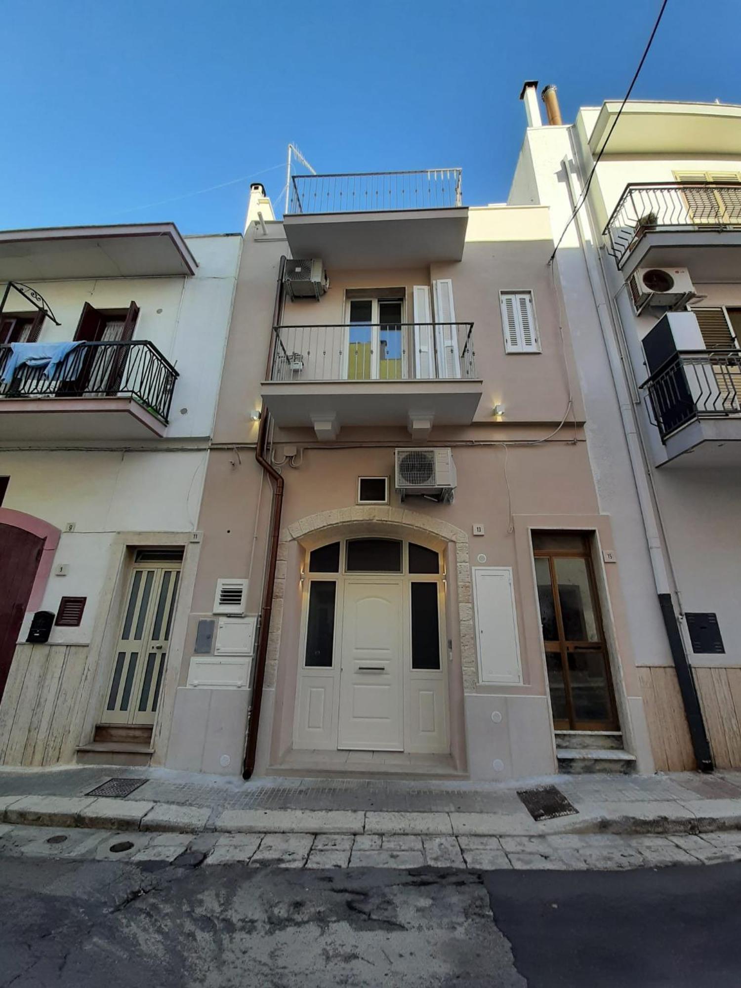 شقة Cenvi House بولينيانو آ ماري المظهر الخارجي الصورة